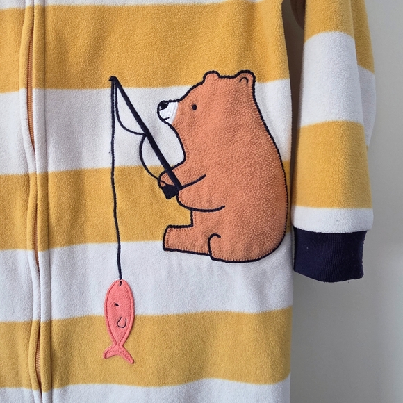 ☘️3/$15☘️ Carter's - Yellow Striped Footed One-Piece Pajama - Picture 3 of 5